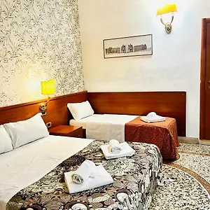 downtown-guesthouse-termini.it-romehotels.com/